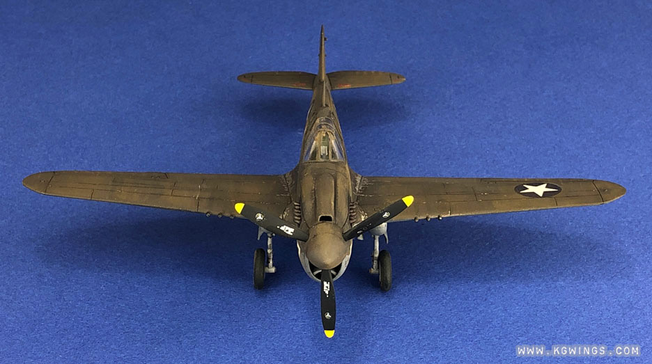 Academy Curtis P-40E Warhawk